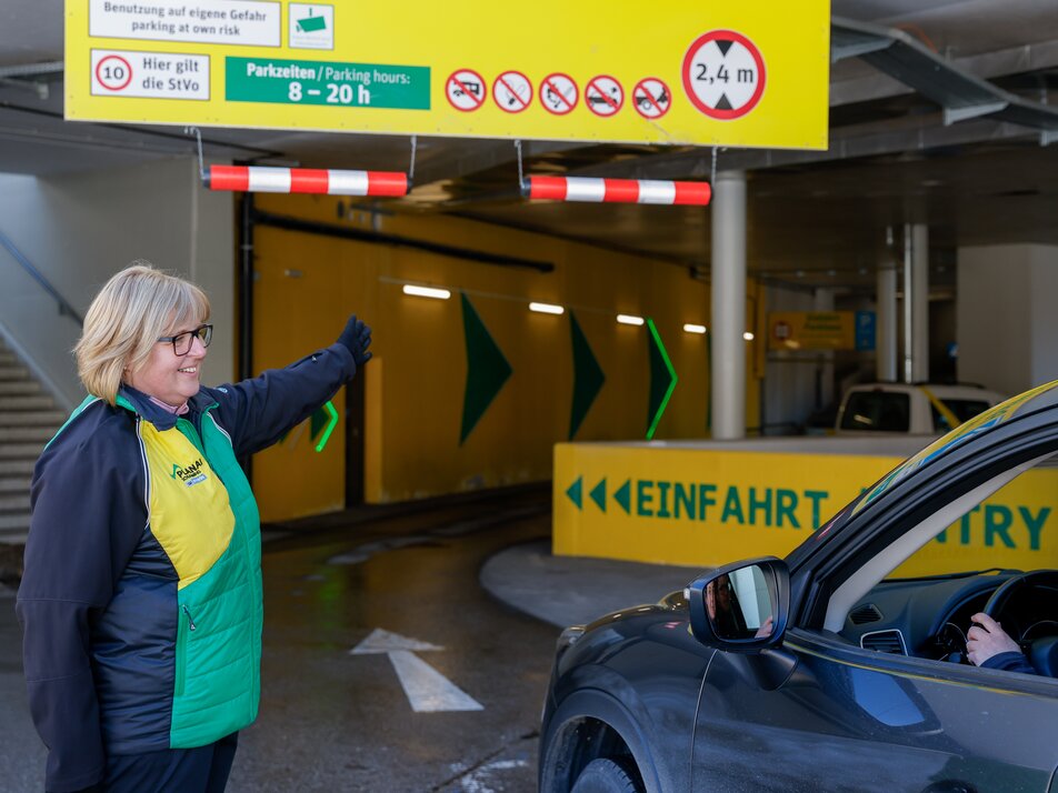 Parkplatzmitarbeiter/in - Impression #1 | © Martin Huber