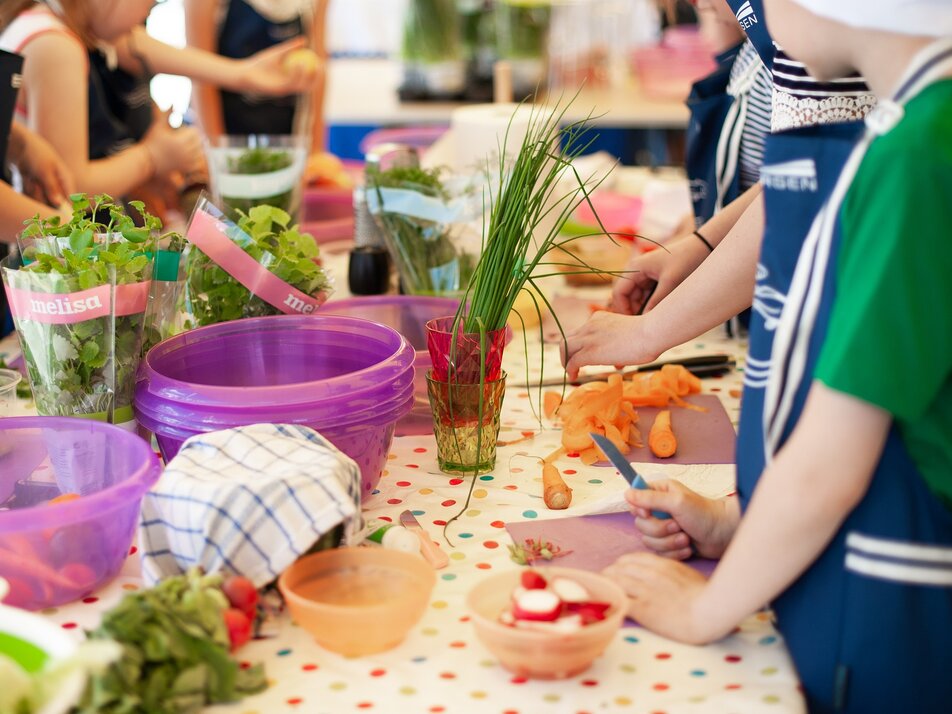 Cooking for children with vegetables - Imprese #1 | © Pixabay Andrej Rembowski