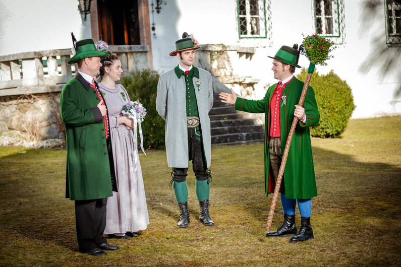 Der Biddlmann mit dem Brautpaar und Erzherzog Johann | © Christoph Huber