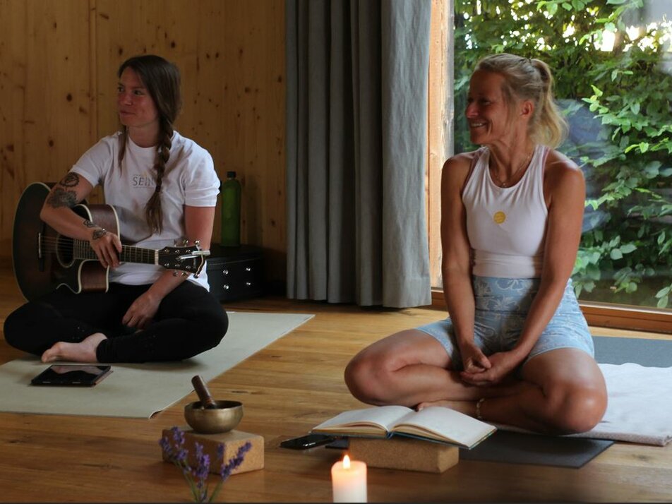 Biohotel Bergkristall - Yoga und Sound  - Impression #1