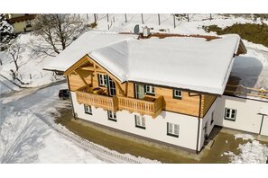 Brücklerhof Außenansicht Winter