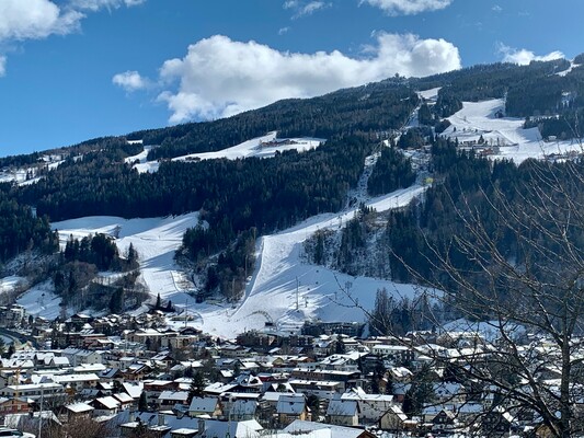 Planai von den Apartments zum Greifen nahe