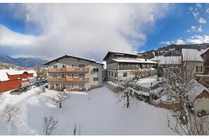 Panorama des Hotels im Winter | © Reiters Wohlfühlhotel-GmbH